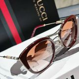 Kính thời trang Burberry