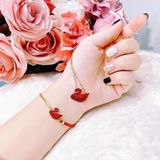 Vòng thiên nga đỏ của Swarovski