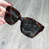 Kính thời trang Michael Kors