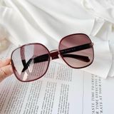 Kính thời trang Ferragamo