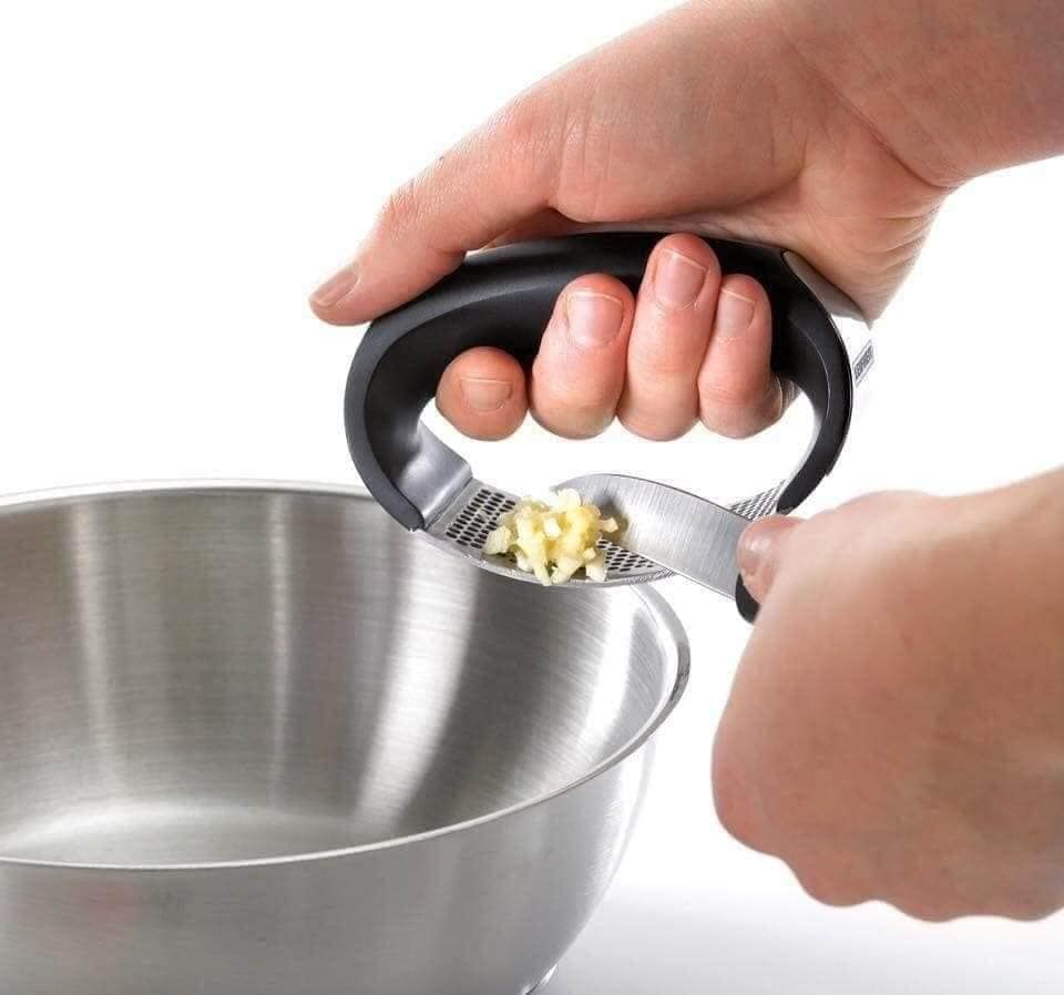 Dụng cụ nghiền hành tỏi Leifheit Germany Gia dụng xách tay Đức