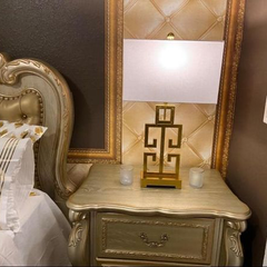  Cặp đèn bàn màu vàng cổ Safavieh 