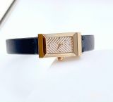 Đồng hồ thời trang Gucci G-Frame