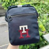 Túi đeo chéo Tommy