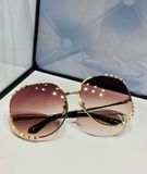 Kính hiệu Gucci màu mắt loang nhẹ