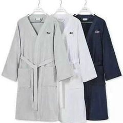  Áo choàng tắm Lacoste 