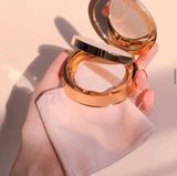 Phấn nén Gucci Poudre De Beaute Mat Natural