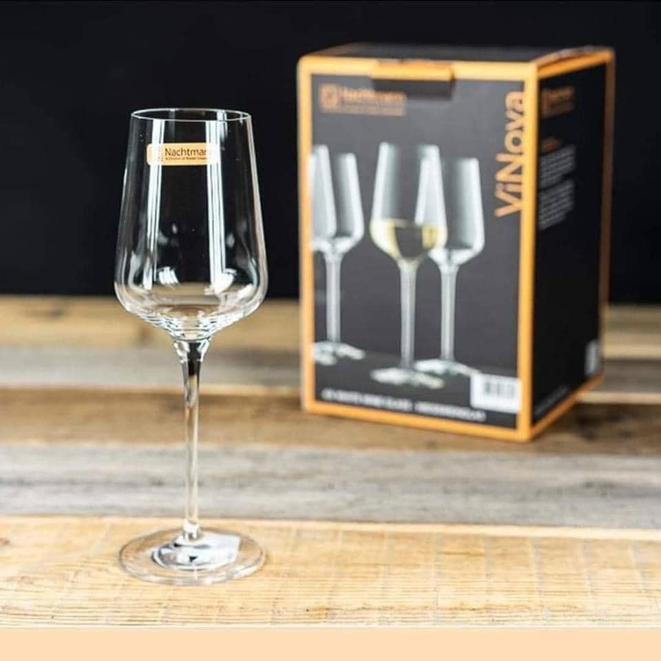 Bộ 4 ly vang Nachtmann ViNova 98074