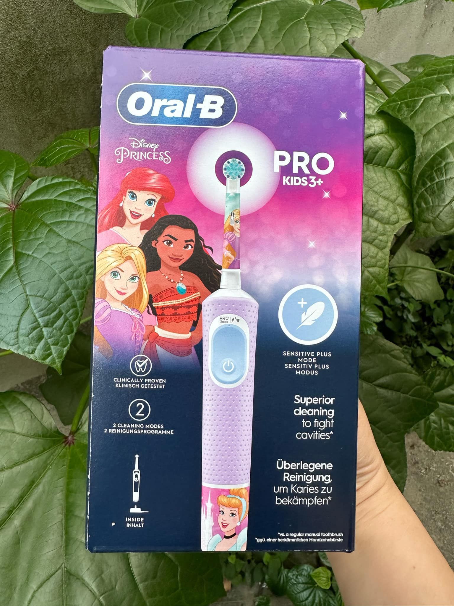 Bàn chải điện Oral B cho trẻ em từ 3 tuổi