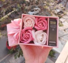 Son môi Chanel 99 Pirate màu đỏ rượu