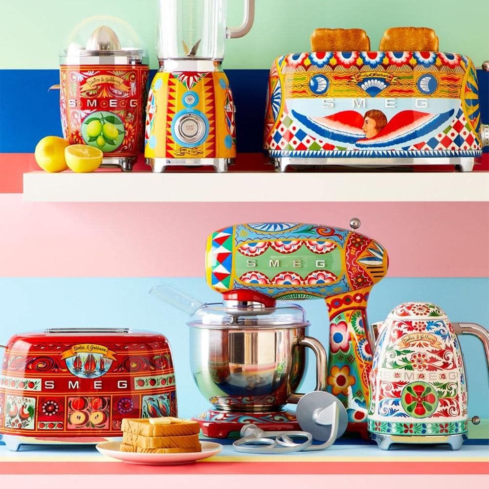 Máy Trộn Bột SMEG & Dolce & Gabbana SMF03DGEU