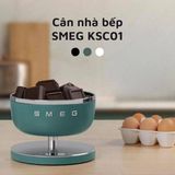 Cân nhà bếp Smeg màu xanh ngọc lục