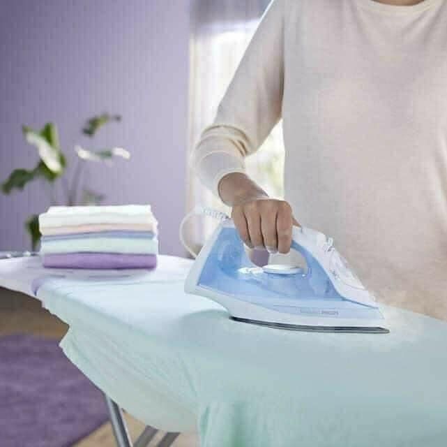 Bàn ủi hơi nước Philips GC1740/20