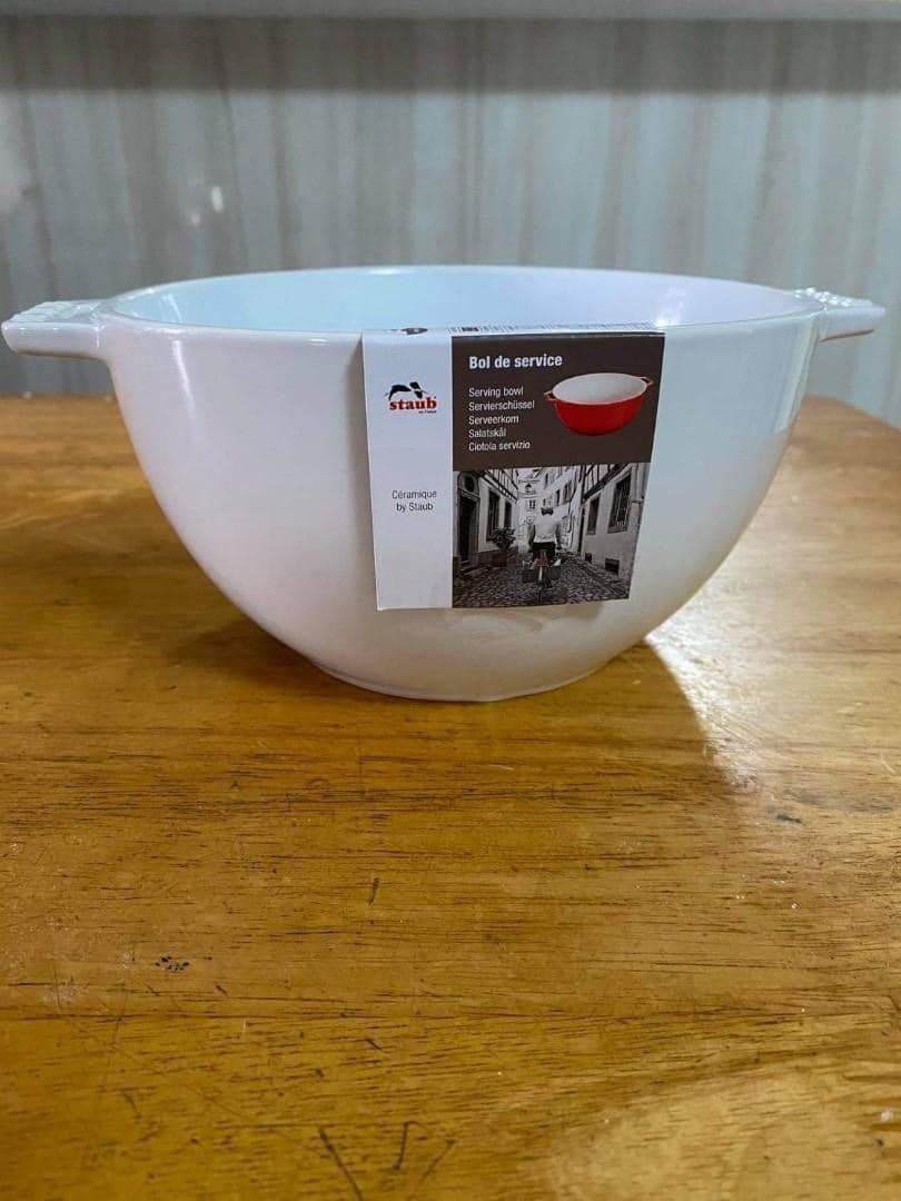Bát gốm Staub trắng 18cm