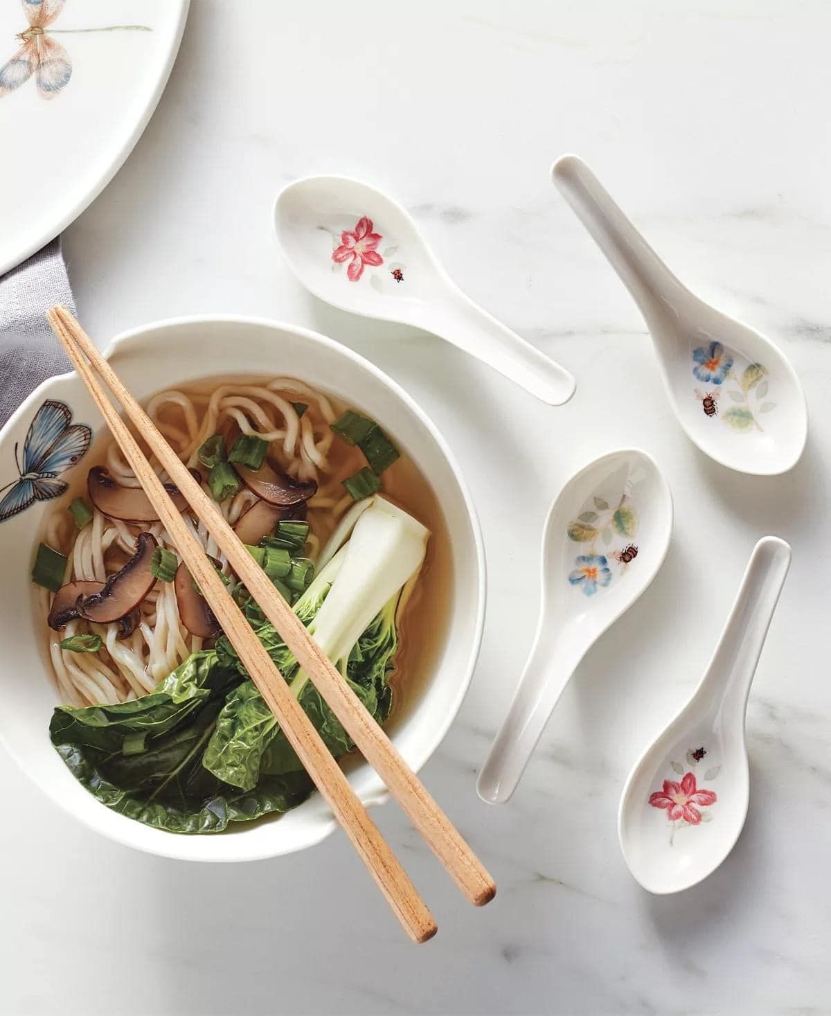 Bộ bát ăn kèm đũa Lenox