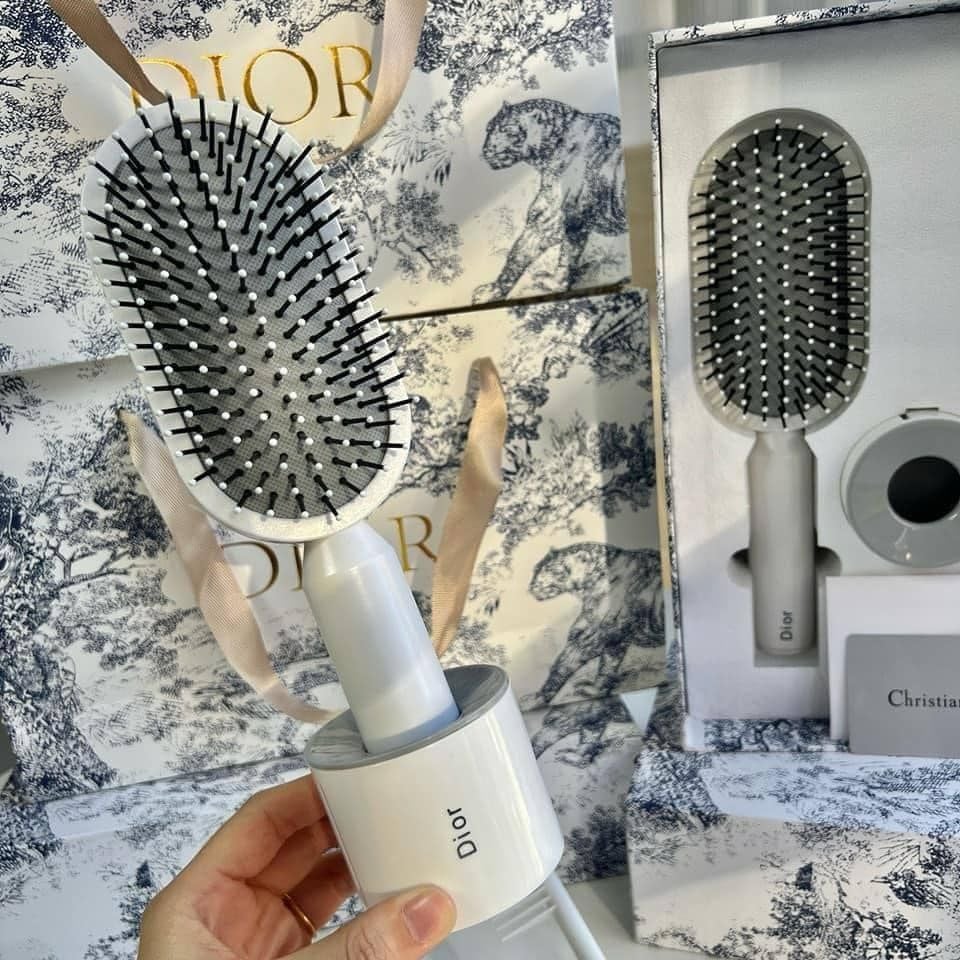 Bộ lược gỡ rối VIP Gift Dior