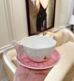 Bộ tách kèm đĩa lót Lenox Butterfly Meadow Figural màu hồng