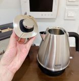 Ấm siêu tốc DeLonghi Livenza KBI2001.M 1.7L