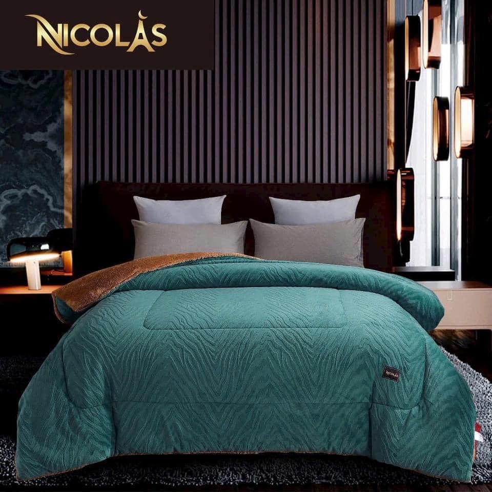 Chăn lông cừu Nicolas SYLVIE