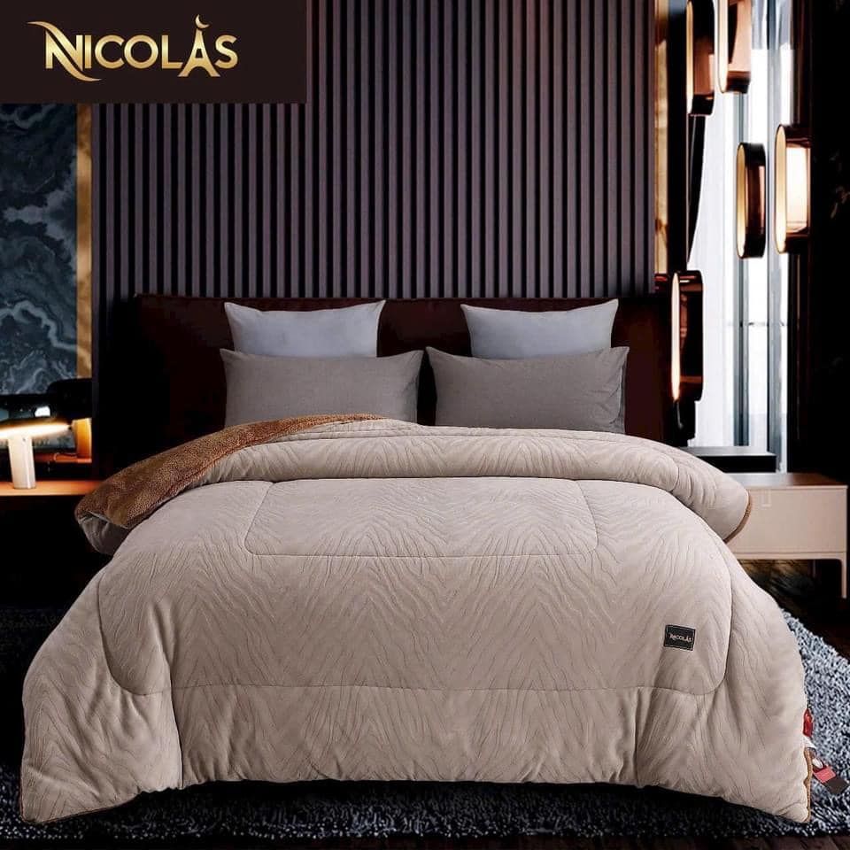 Chăn lông cừu Nicolas SYLVIE