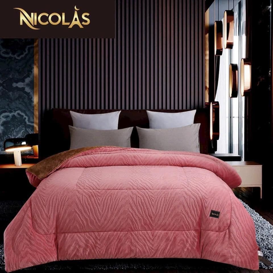 Chăn lông cừu Nicolas SYLVIE