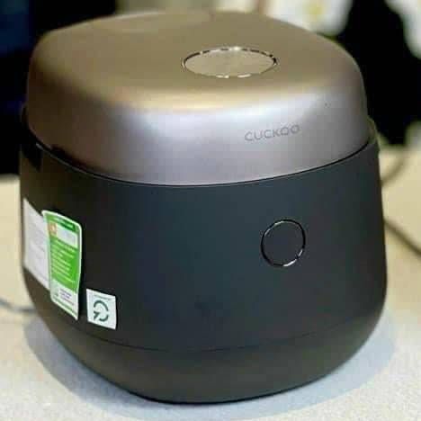 Nồi cơm điện cao tần áp suất kép Cuckoo Masterchef Silent CRP-NHTR