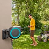 Bộ vòi tưới cây treo tường dây cuốn tự động 30m Gardena 18625-20