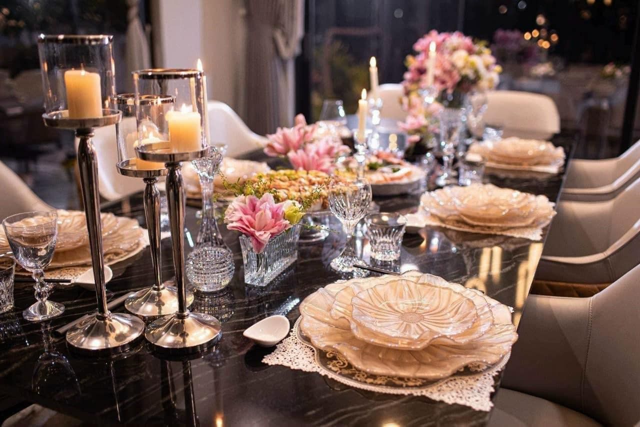 Đĩa pha lê Magnilia IVV trắng