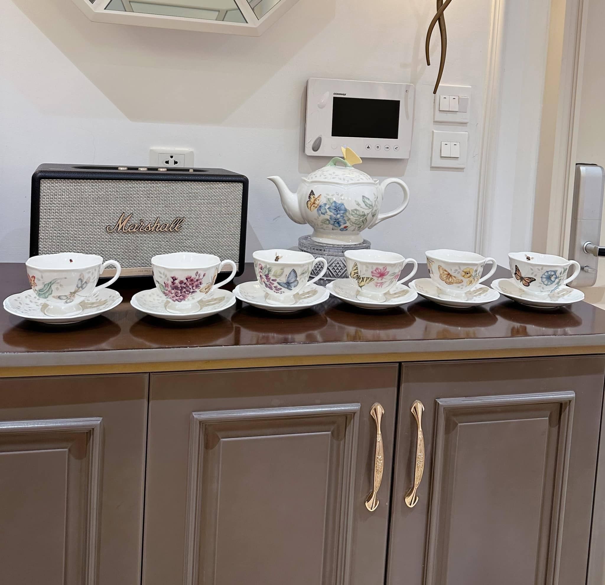 Bộ ấm chén 13 món Lenox Butterfly Meadow