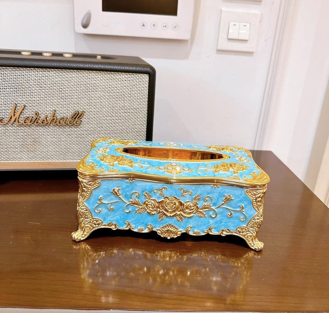 Hộp đựng khăn giấy Ornament