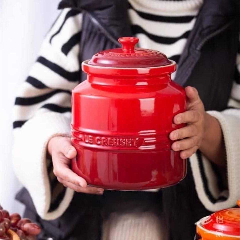 Hũ đựng thực phẩm Le Creuset