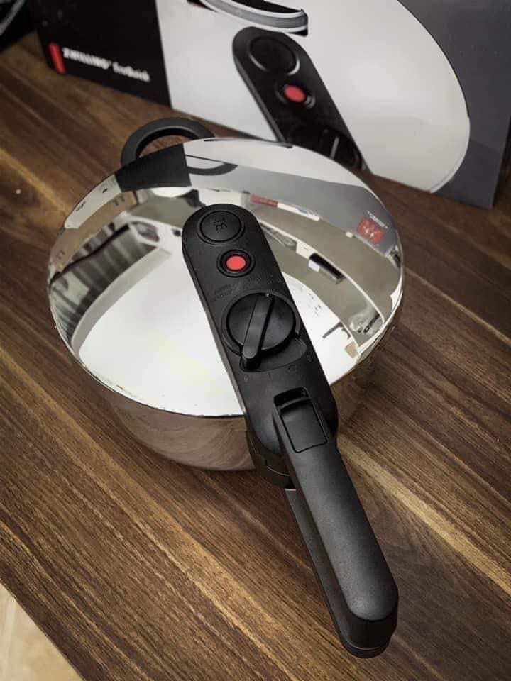 Nồi áp suất Instant Pot Pro 10-IN-1