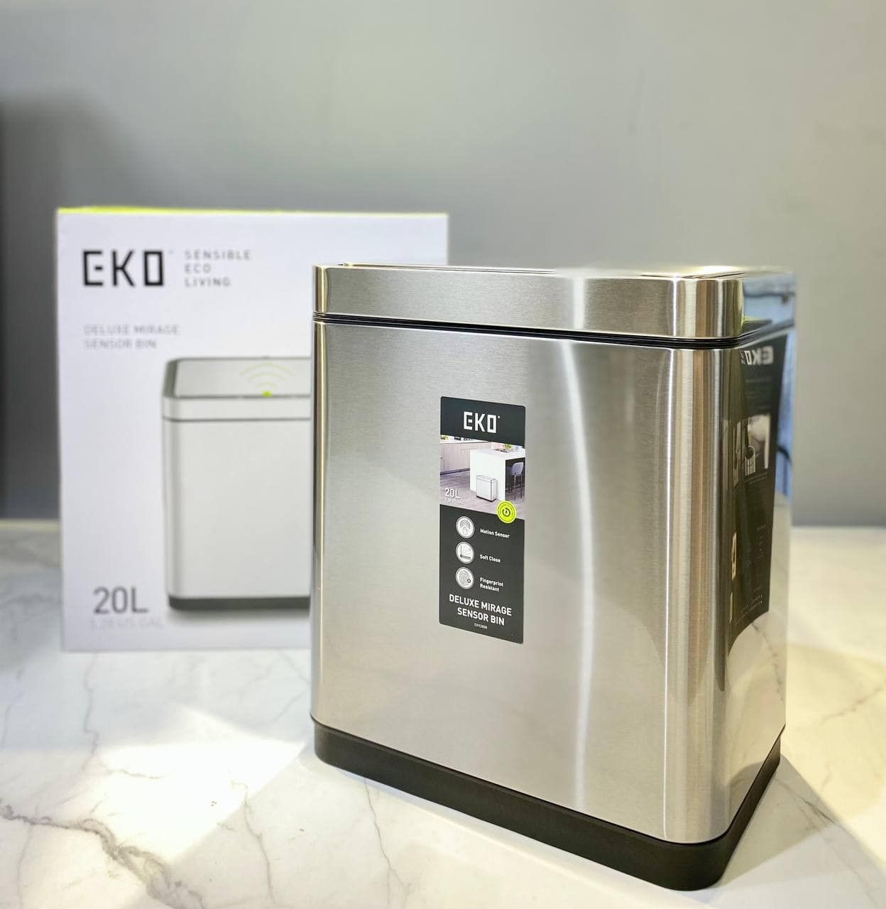 Thùng rác Eko cảm biến thông minh, chống bám vân tay