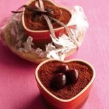 Bộ 2 bát Petite Ramekin hình trái tim Le Creuset