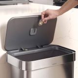 Thùng rác kháng khuẩn Simplehuman 55 lít