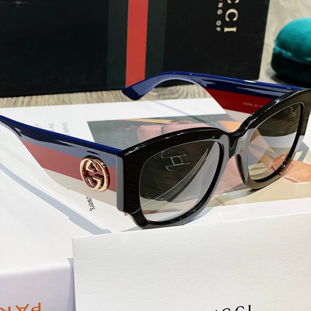 Kính thời trang Gucci made in Italy