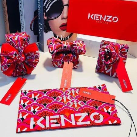 Khăn Kenzo Parfum