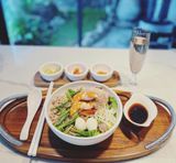 Khay phục vụ kèm bát nhỏ Nambe