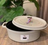 Nồi gang đúc Oval Staub 29cm - 4,5L màu trắng