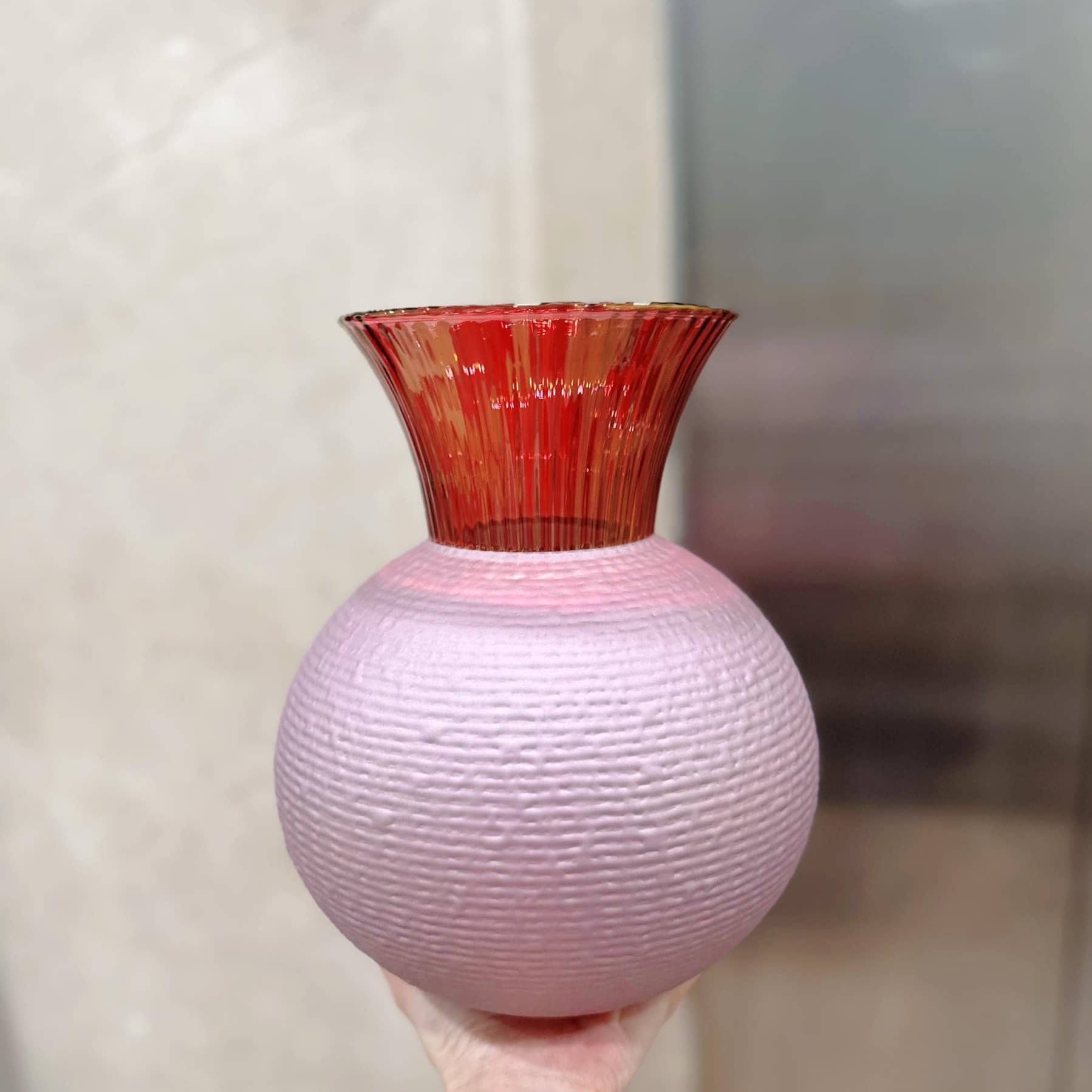 Lọ hoa IVV Ophella Vase màu hồng