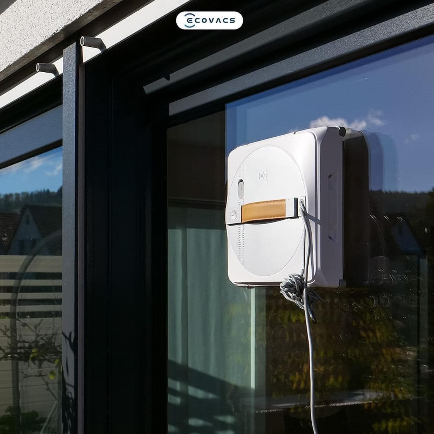 Robot lau kính Ecovacs Winbot W1 Pro
