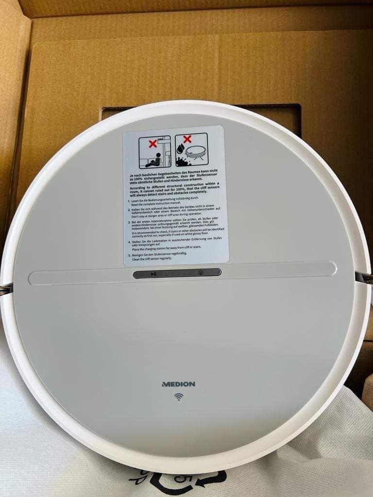 Robot hút bụi Medion S05 SW