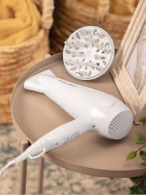 Máy sấy tóc Remington D3199 màu trắng