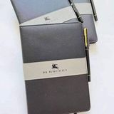 Sổ tay Burberry kèm bút