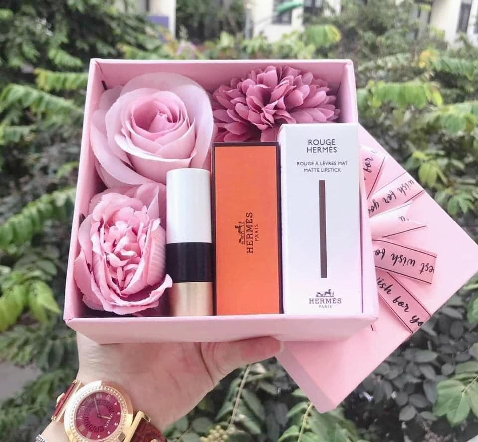 Son Hermes 68 Matte đỏ thuần