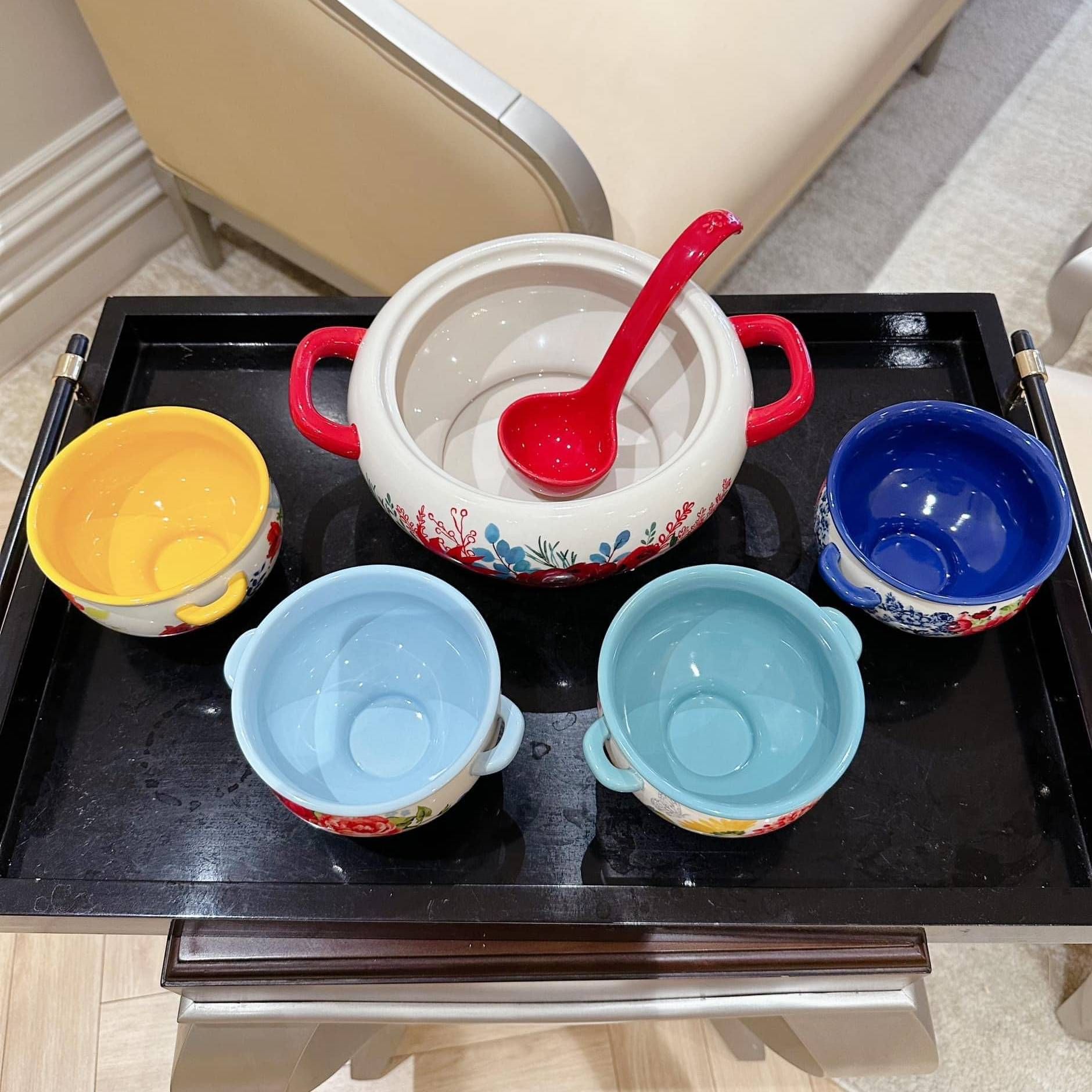 Bộ âu và bát soup kèm muôi The Pioneer Woman