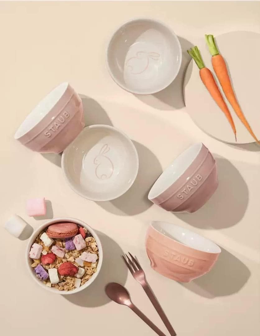 Bộ 6 bát Staub ăn cơm thỏ hồng siêu xinh