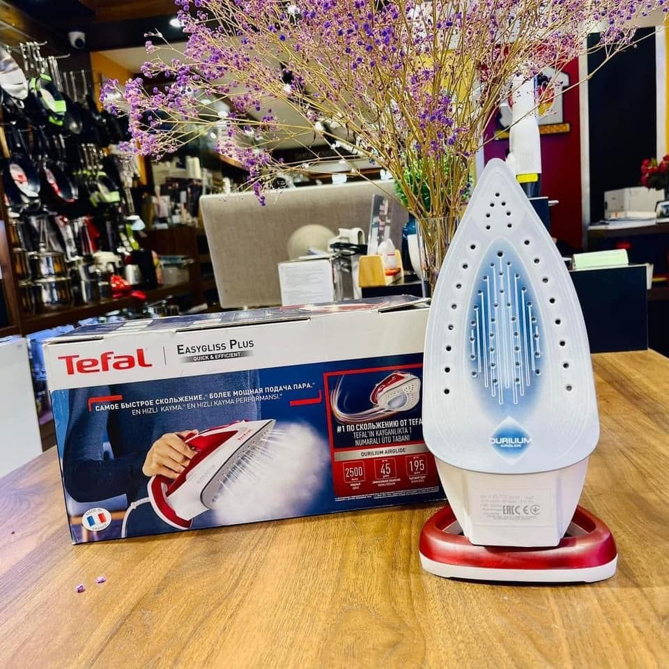 Bàn là hơi nước Tefal Easygliss Plus FV5717 2500W – Gia dụng xách tay Đức