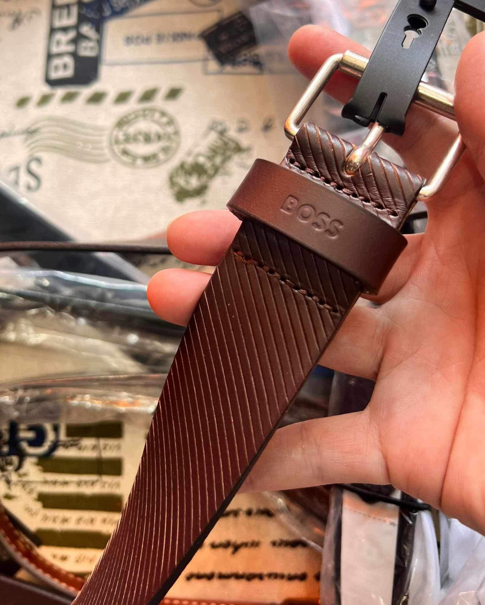 Thắt lưng khâu tay Boss