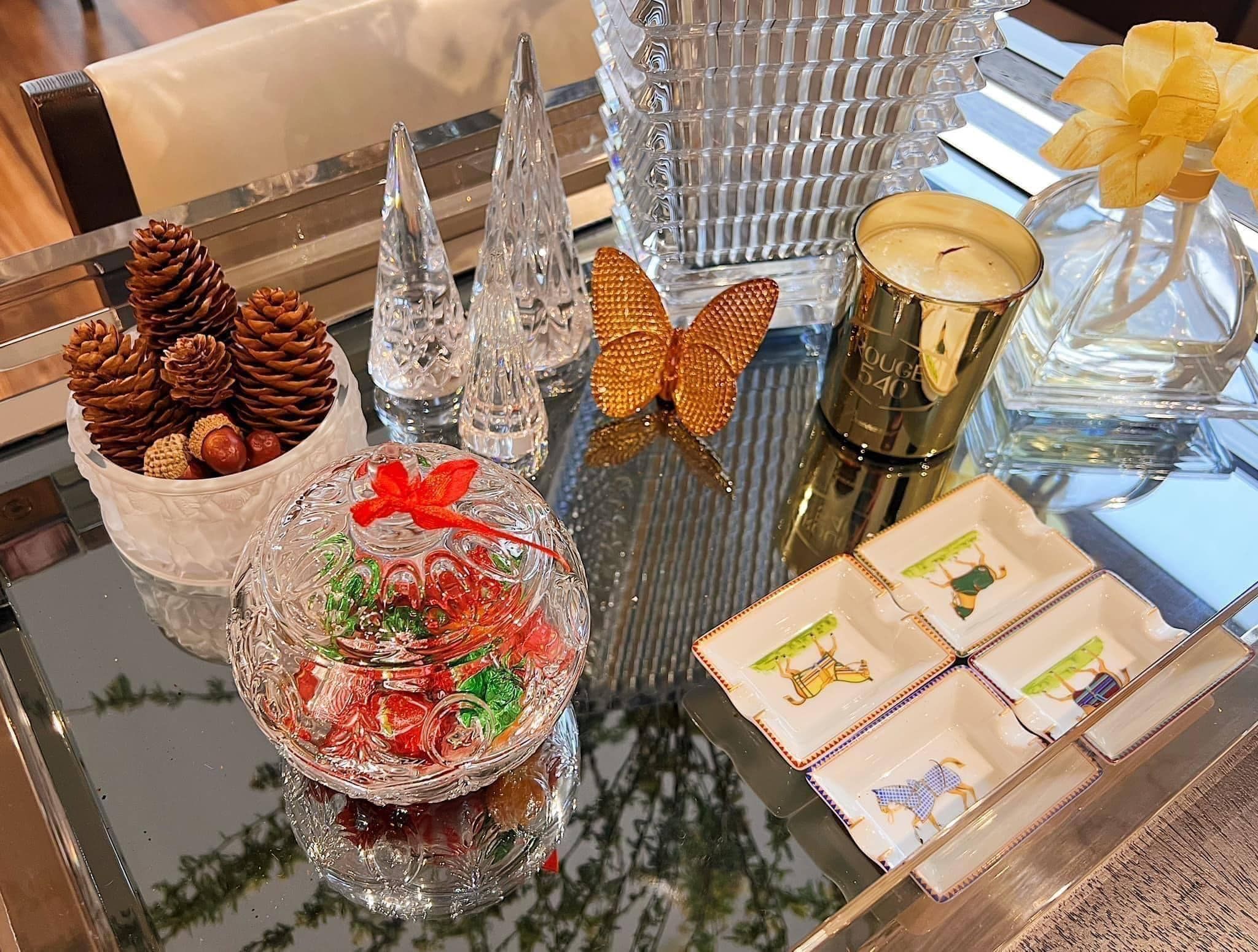 Thố kẹo tròn có nơ Godinger